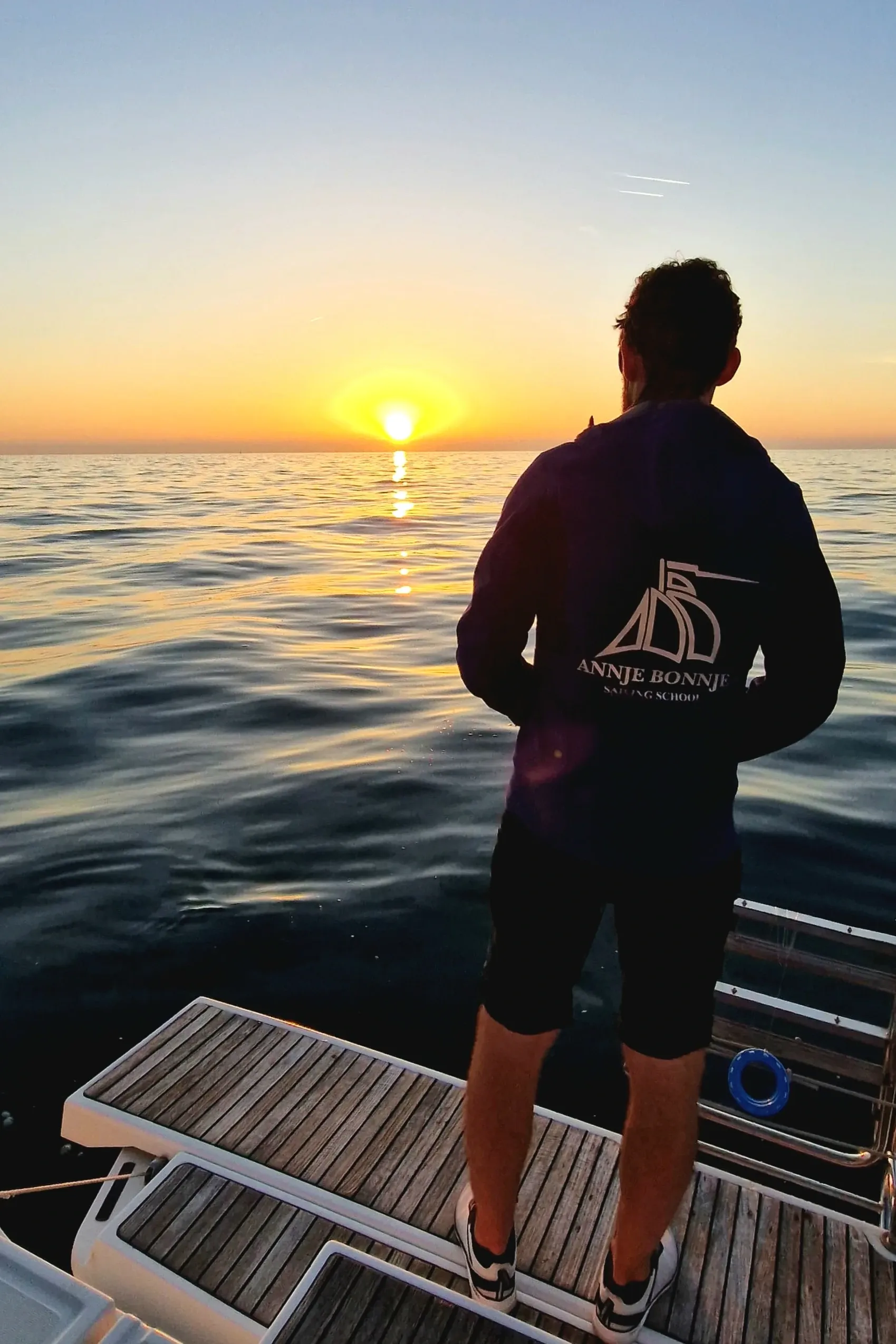 Le barche di Annje Bonnje ormeggiate a Domaso